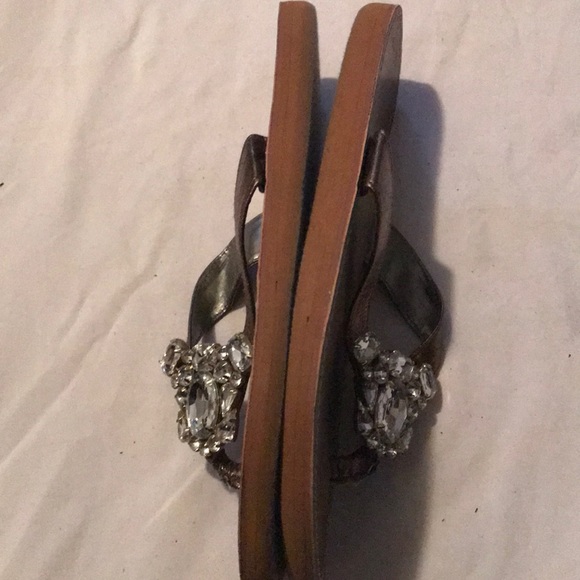 GUESS CRYSTAL THONGS - Picture 8 of 8